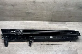 VOLKSWAGEN Passat B8 (2014-2023) Midtkonsoll lufteventiler 3G1858416C 34983480