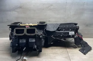 MERCEDES-BENZ C-Class W204/S204/C204 (2004-2015) Interiørvarmer 2011108T703,0000871820,A2048302660 34975028