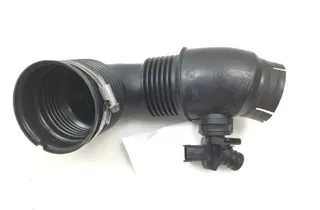 OPEL Insignia A (2008-2016) Lufttilførselsslangerør 55561787 34988891