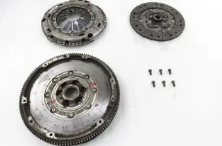 VOLKSWAGEN Touran 1 generation (2003-2015) Svinghjul 2289000280 34962417