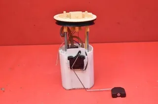 VOLKSWAGEN Passat B7 (2010-2015) Bensinpumpe 3AA919050H 34984890