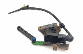 AUDI Q3 F3 (2018-2024) Høyre foran nivåsensor 5Q0907503 34959890