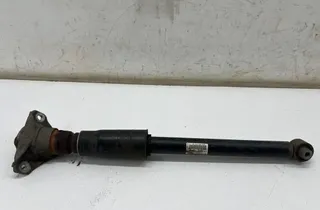 AUDI A4 B9/8W (2015-2024) Støtdemper bak høyre 8W0513035 34988161